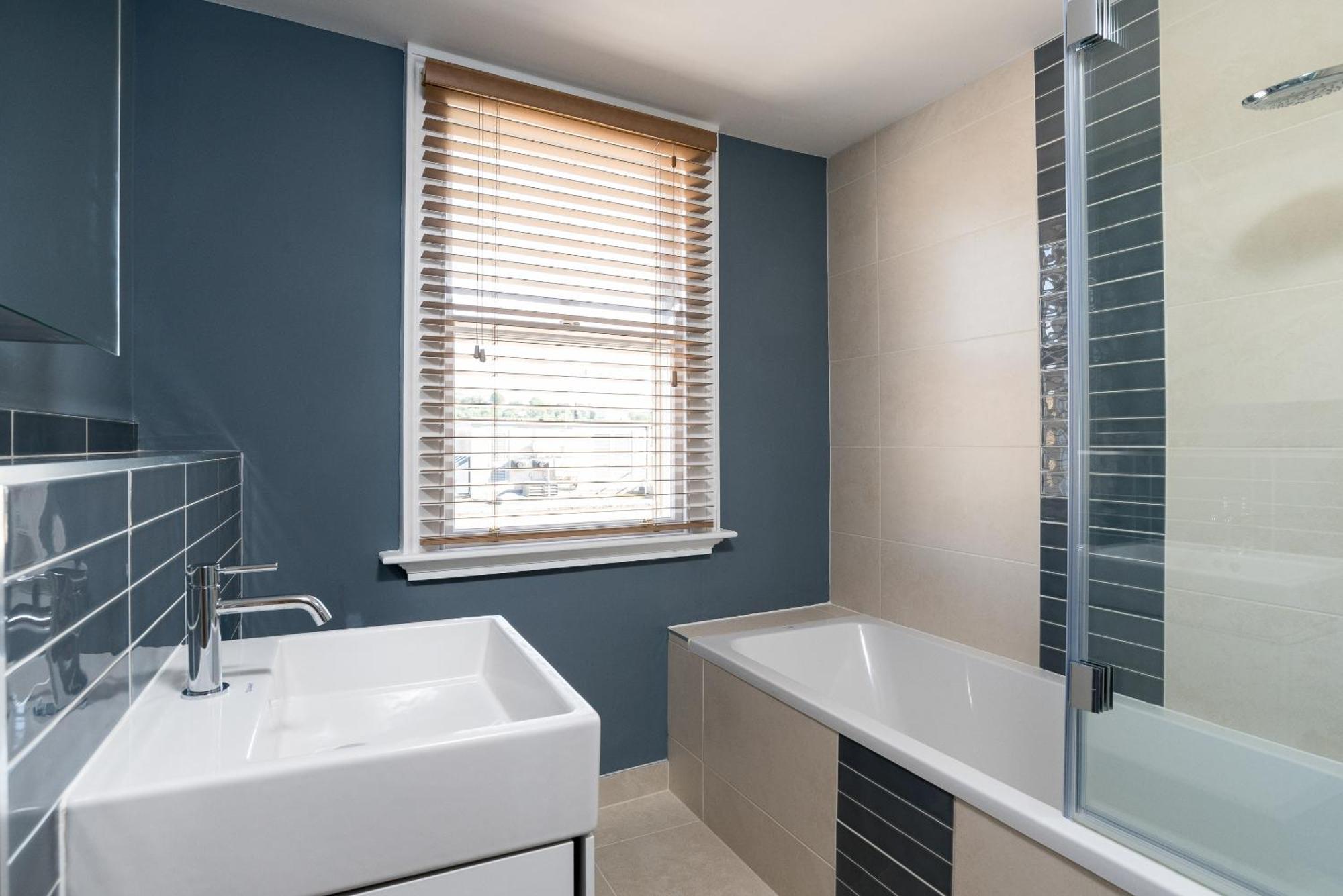 Apartment Dream - Barton House Bath